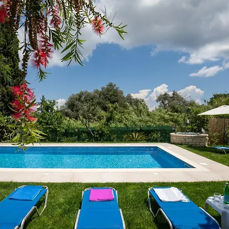 Corfu 2 度假居